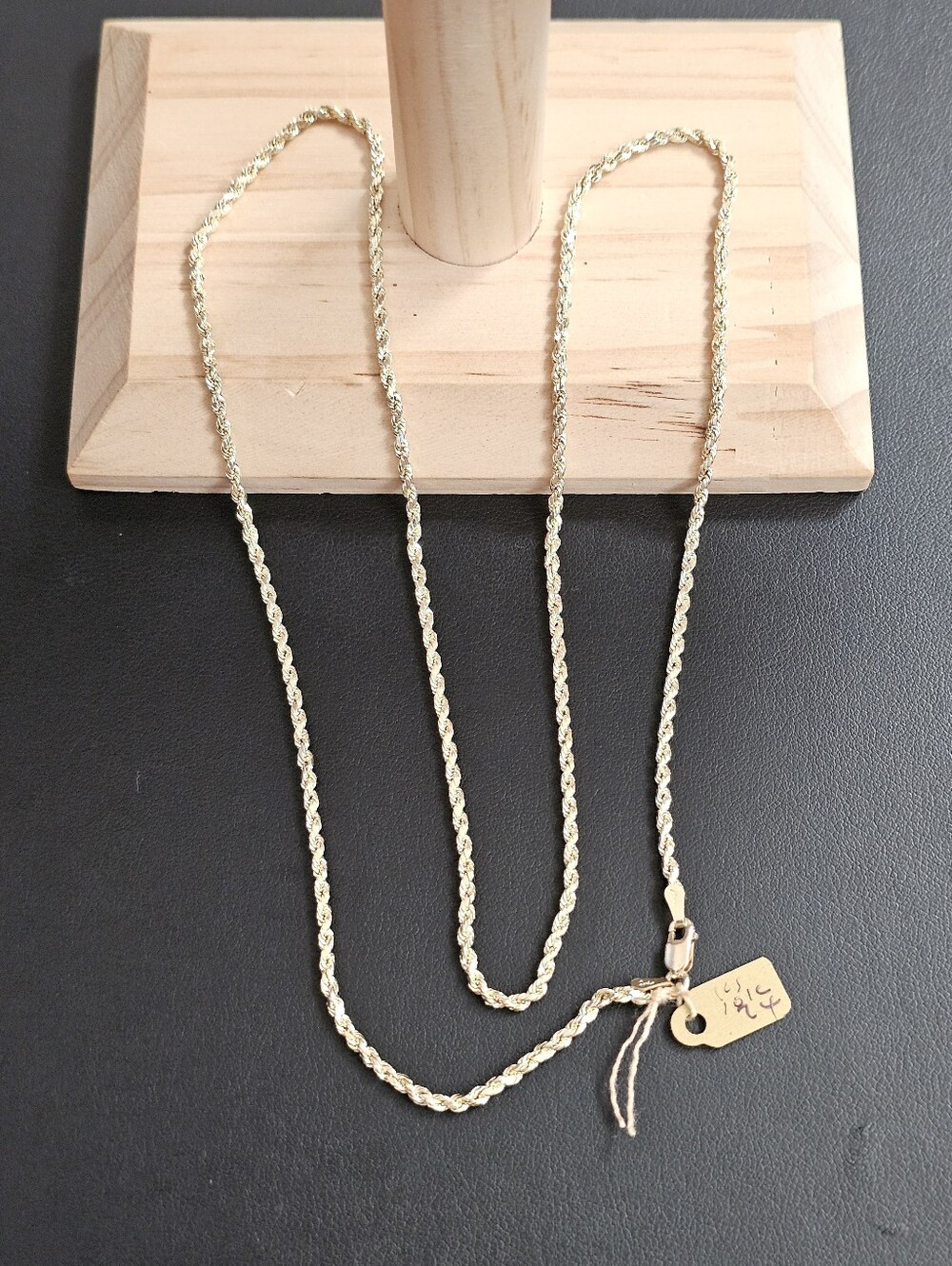 10k Gold Necklace 24 Inch